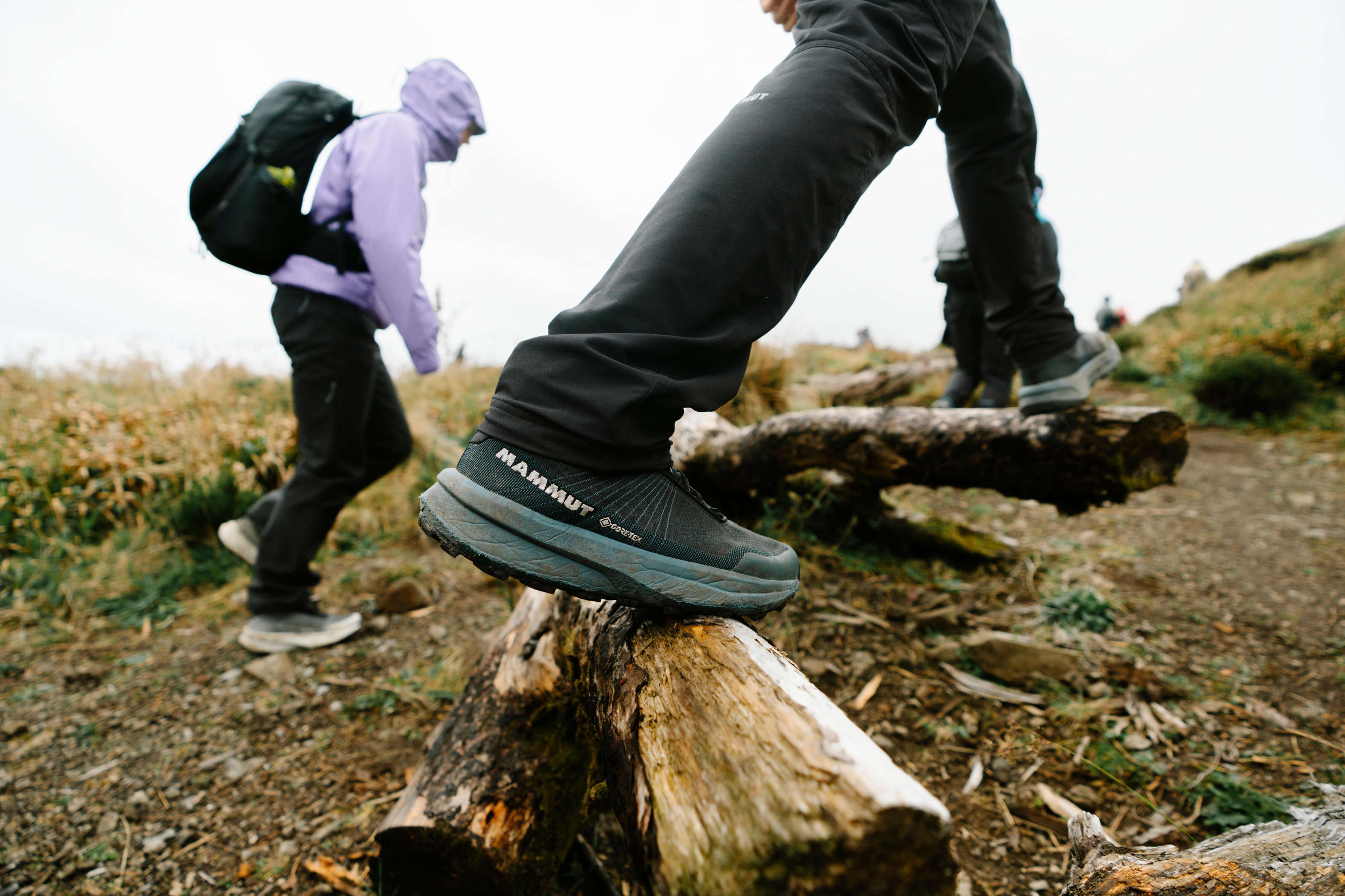 Clean_Hiking_Boots_Media_1