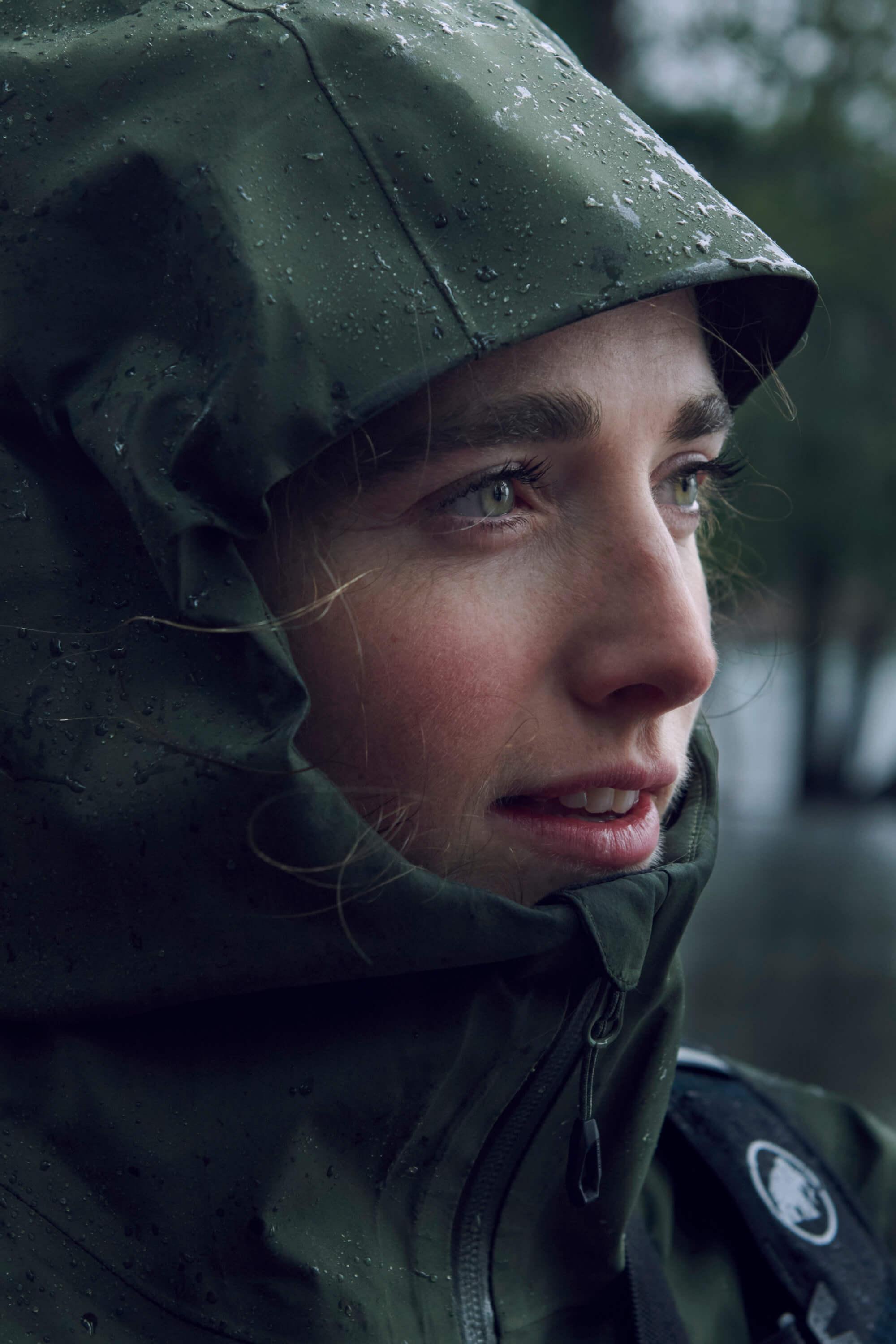 waterproof_vs_water_resistant_media_2